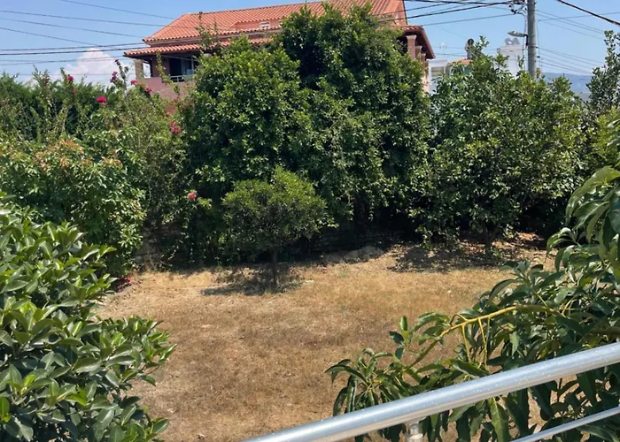 Vila Athina