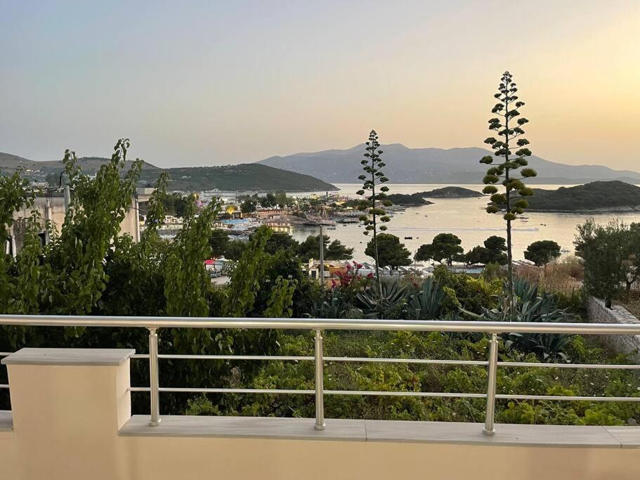 Athina